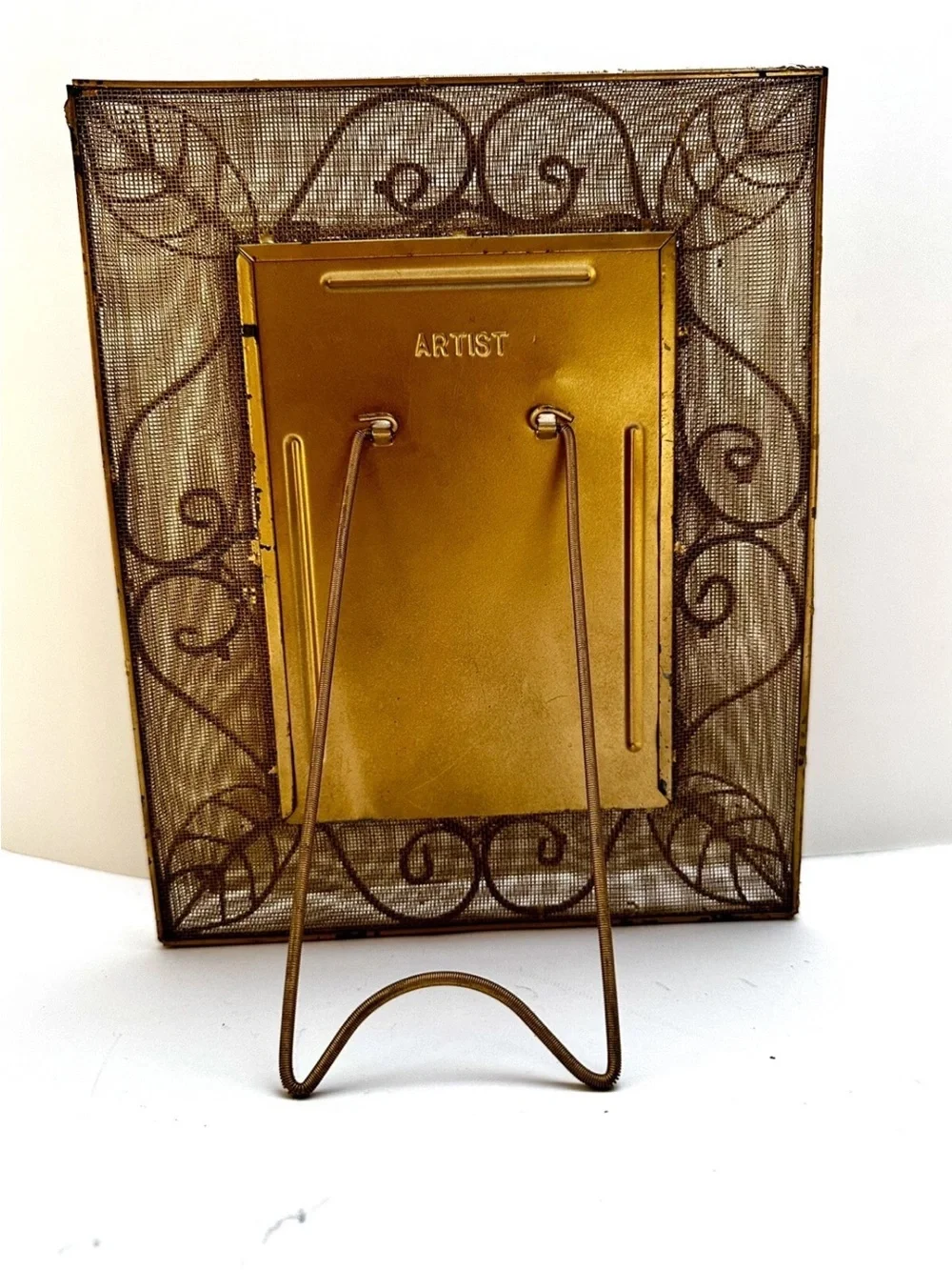 VTG Gold Tone Mesh Photo Frame 8.5 X 10.5 HOLLYWOOD REGENCY VICTORIAN ORNATE
